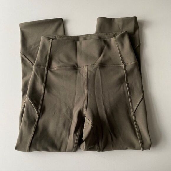 Lululemon In Movement Crop Olive Green Size 2‎ - Picture 3 of 11